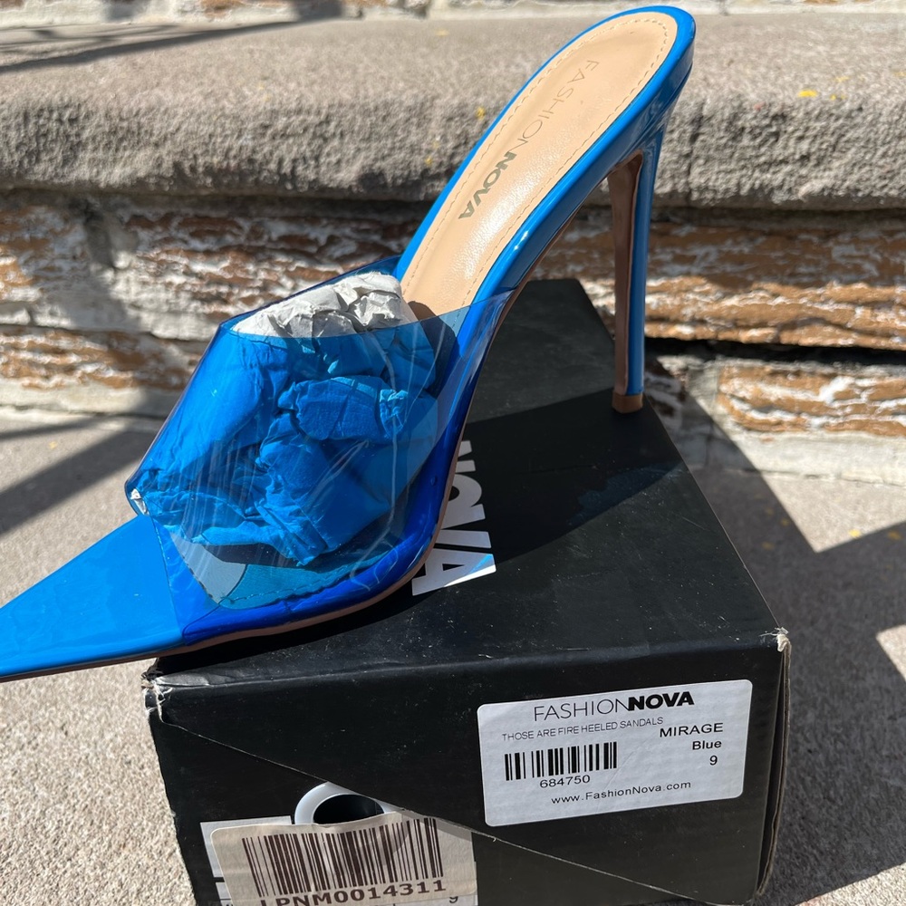 Fashion Nova Striking Blue Heels